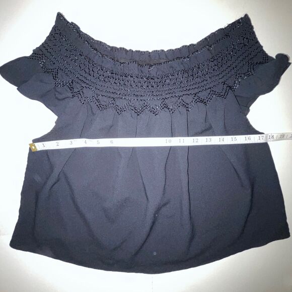 Lands’ End Off the Shoulder Ruched Ruffle Crop Top Black Embroidered Shirt 10 - Picture 5 of 10